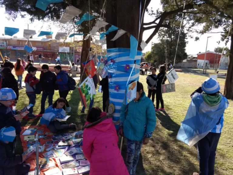 Los Libros de Claudia, feria del libro en escuelas, proyecto